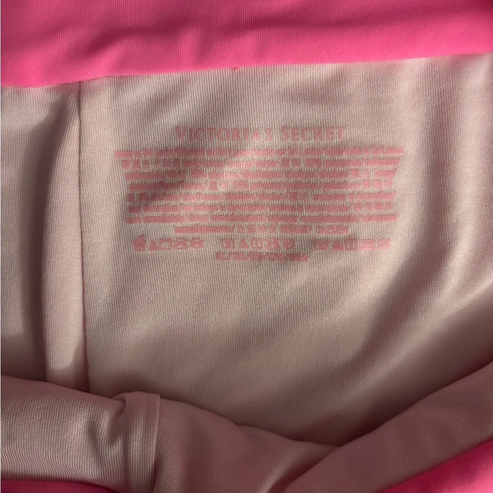 Victoria's Secret Pink Swim Shorts - Picture 5 of 6